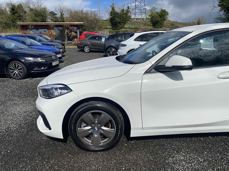 BMW 1 Series 118i SE - U4195