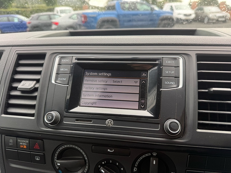 Volkswagen Transporter TDI T30 BlueMotion Tech Highline - U4207