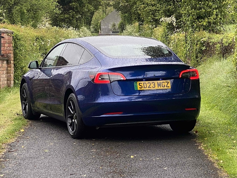 Tesla Model 3 Long Range - U4210