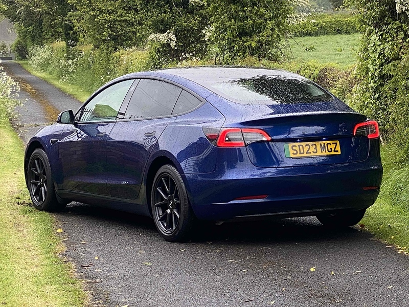 Tesla Model 3 Long Range - U4210