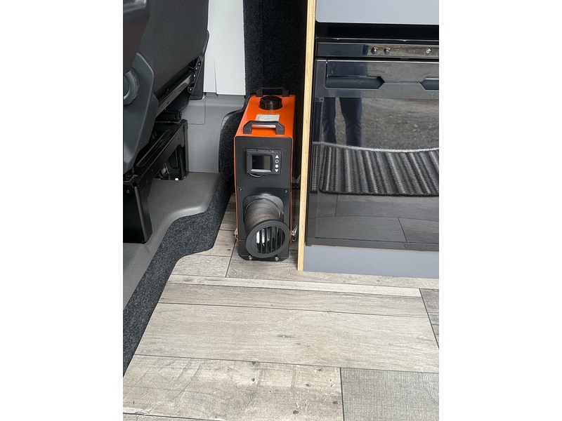 Volkswagen Crafter TDI CR35 Startline - U4214