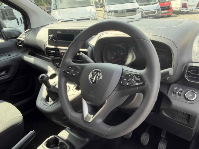 Vauxhall Combo Turbo D 2000 Dynamic - U4221