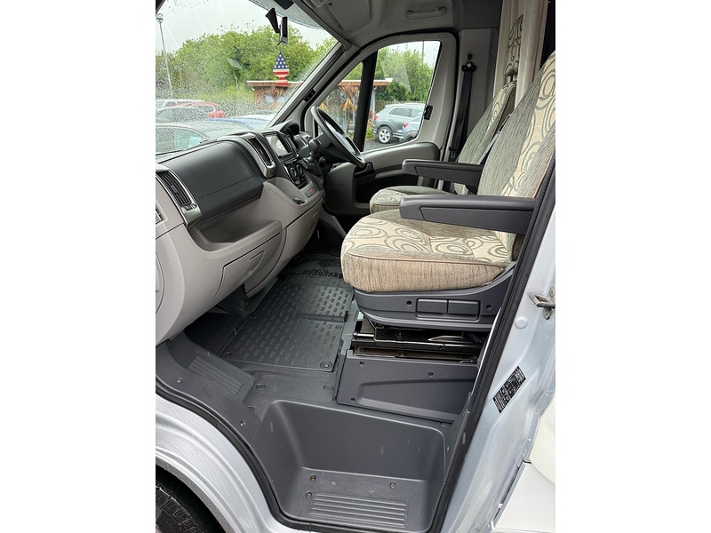 Fiat Ducato Auto-Trail Frontier Scout - U4225