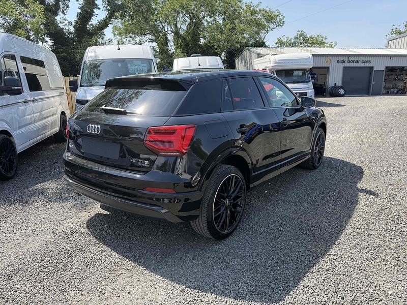 Audi Q2 TFSI Black Edition - U4229