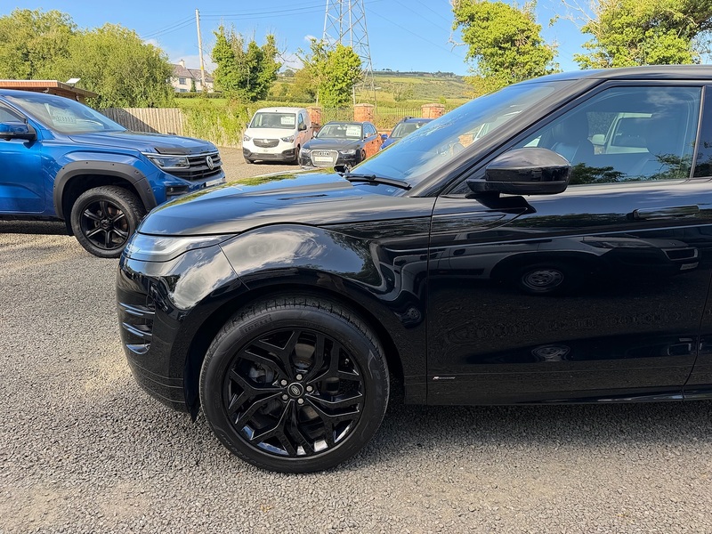 Land Rover Range Rover Evoque D150 R-Dynamic S - U4231