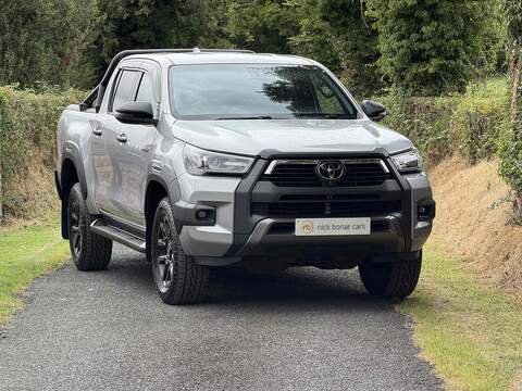 Toyota Hilux 400 90kWh SE SUV 5dr Electric Auto 4WD (400 ps)