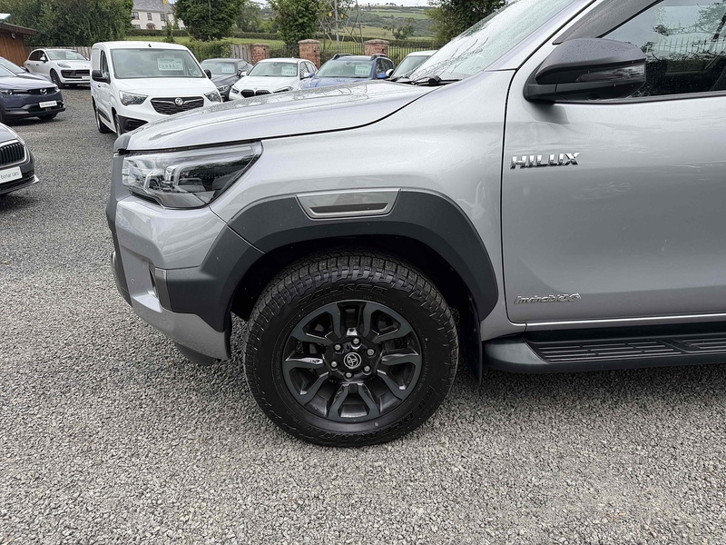 Toyota Hilux D-4D Invincible X - U4233