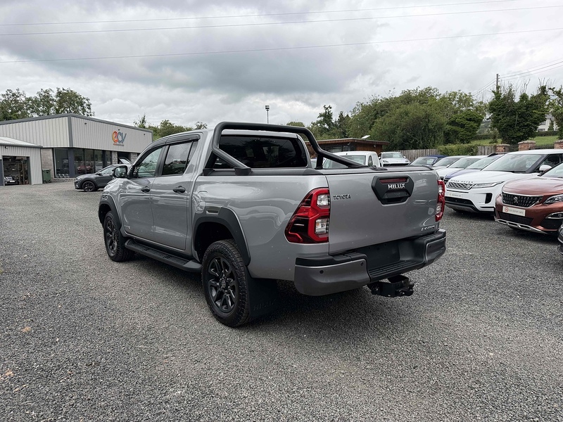 Toyota Hilux D-4D Invincible X - U4233