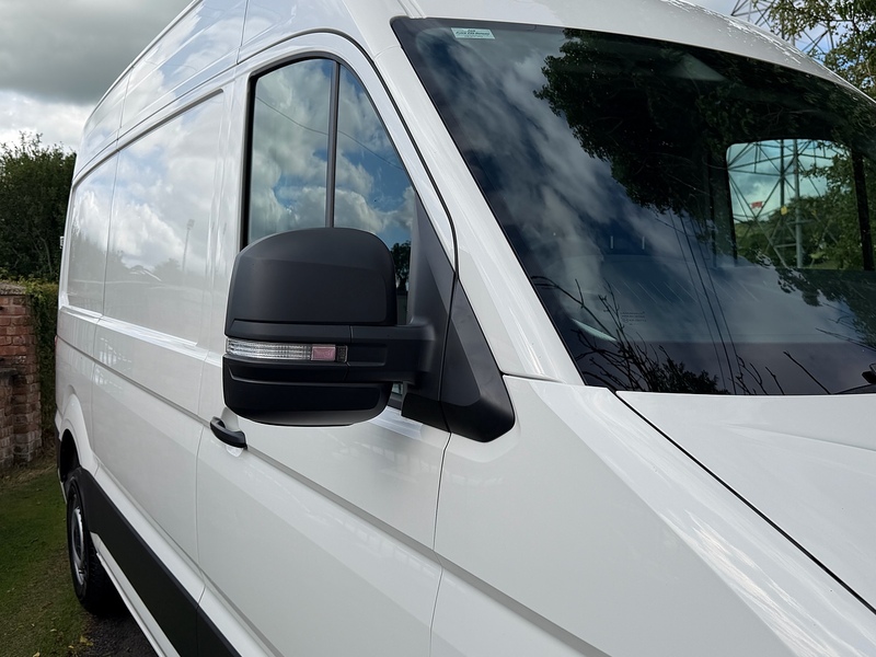 Volkswagen Crafter TDI CR35 Startline - U4235