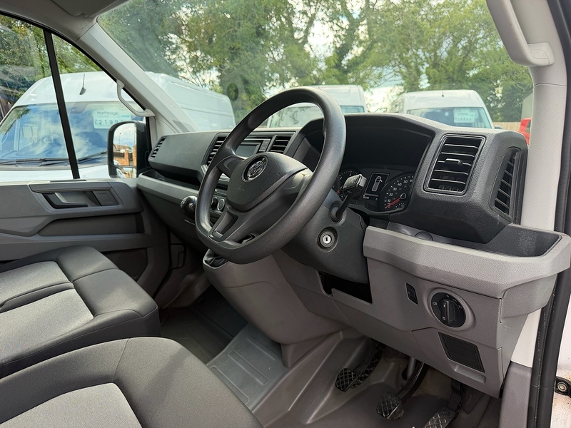 Volkswagen Crafter TDI CR35 Startline - U4235
