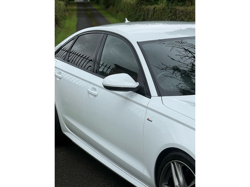 Audi A6 Saloon TDI Black Edition - U4239