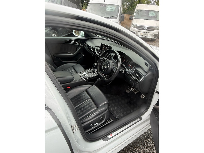Audi A6 Saloon TDI Black Edition - U4239