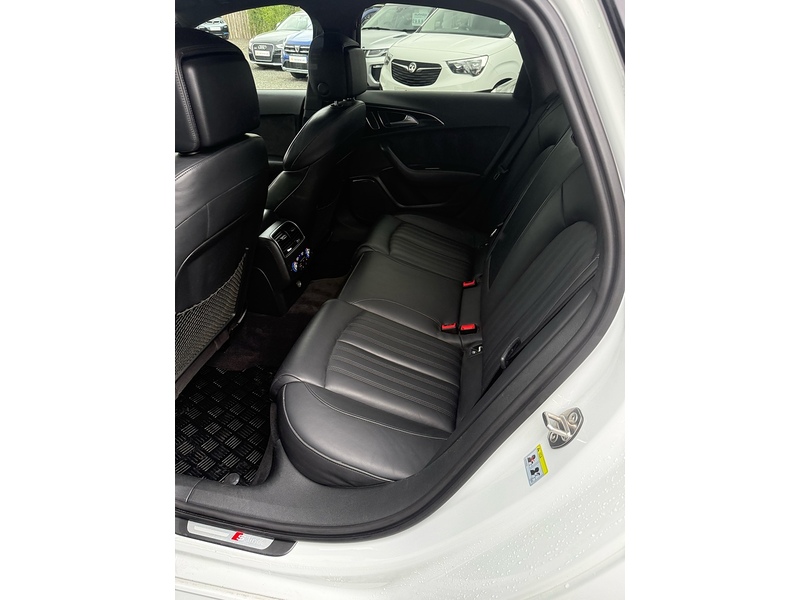 Audi A6 Saloon TDI Black Edition - U4239