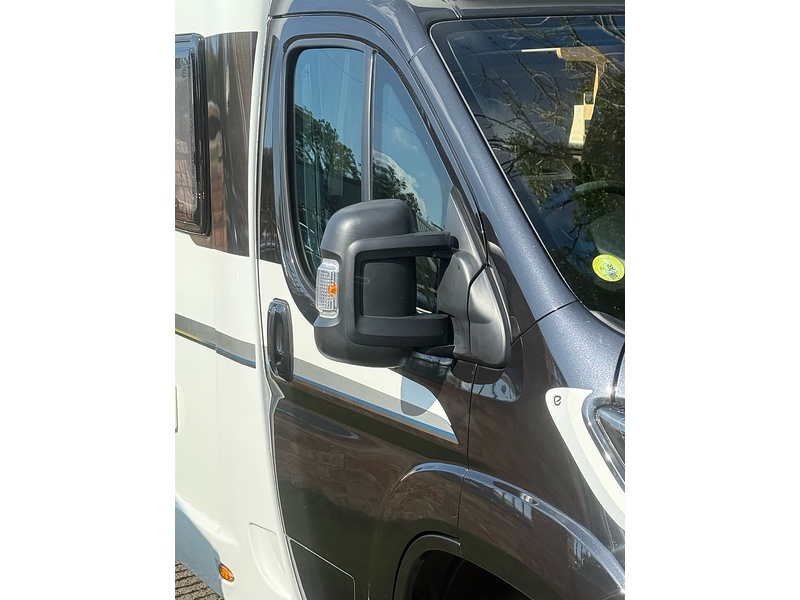 Peugeot Elddis Evolution 125 2 Berth Evolution 125 2 Berth - U4242