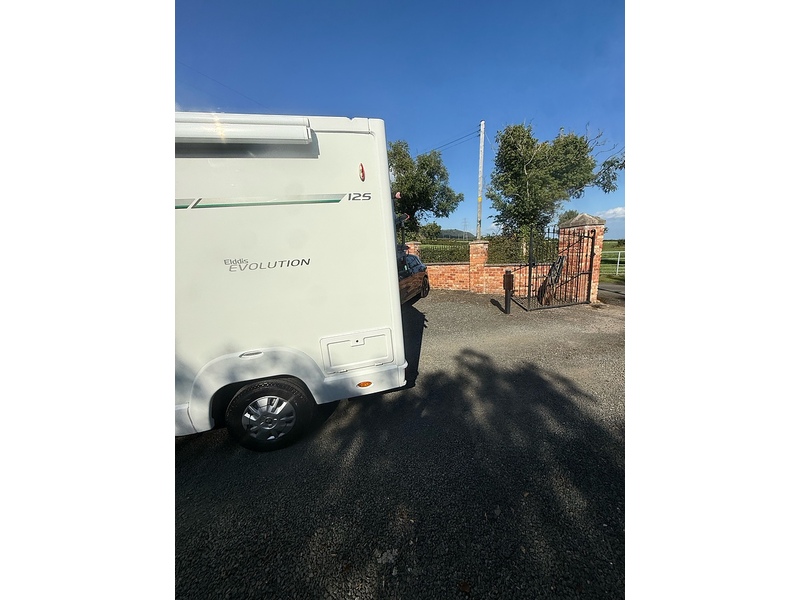 Peugeot Elddis Evolution 125 2 Berth Evolution 125 2 Berth - U4242