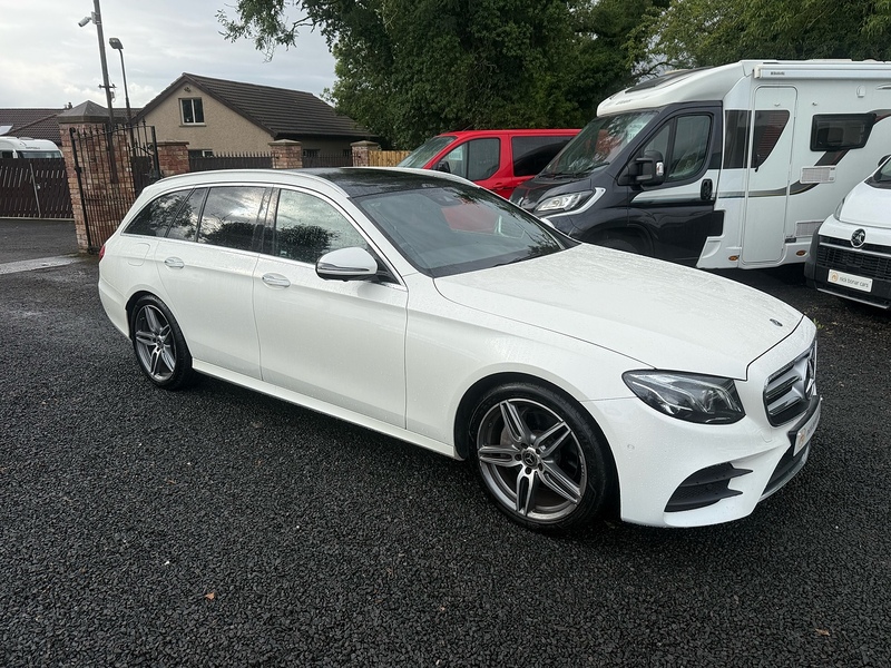 Mercedes-Benz E Class E220d AMG Line - U4243