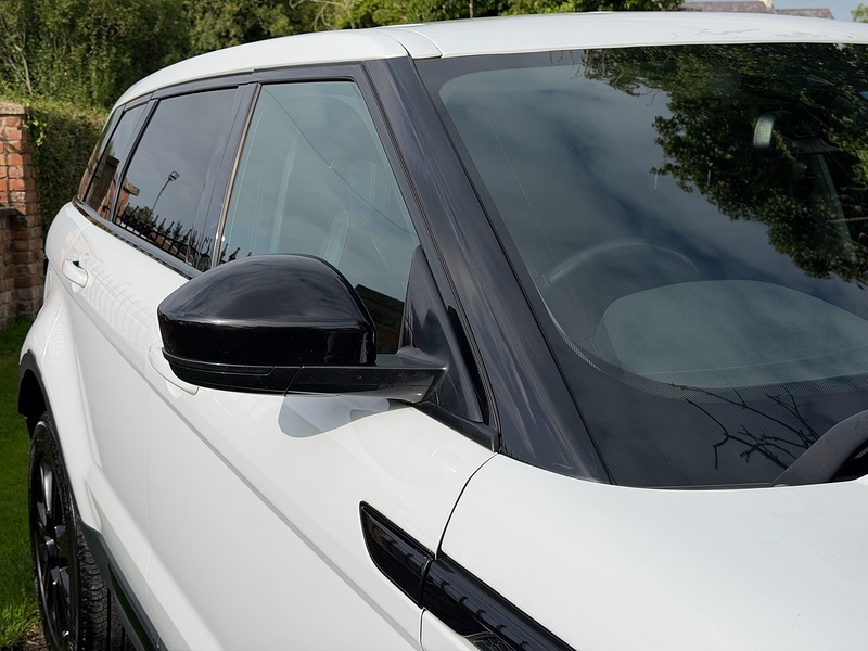Land Rover Range Rover Evoque TD4 SE Tech - U4247