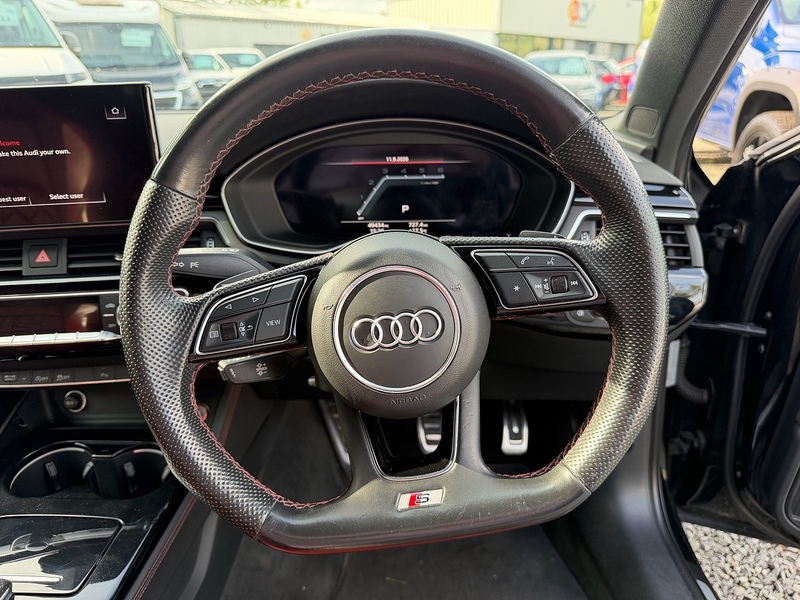 Audi S4 Avant TDI V6 Black Edition - U4254
