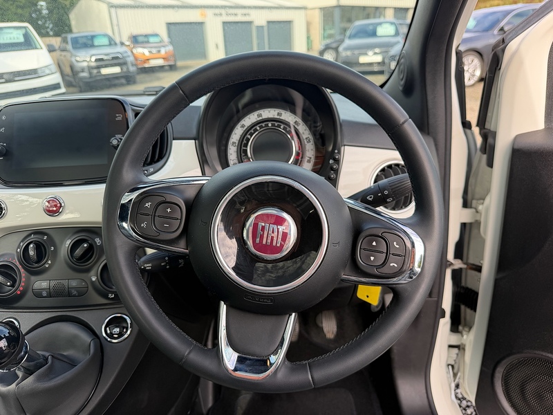Fiat 500 MHEV Lounge - U4255