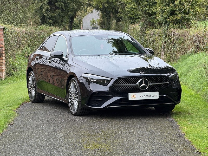 Mercedes-Benz A Class A250e AMG Line - U4261