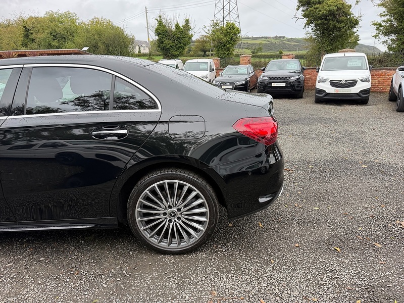 Mercedes-Benz A Class A250e AMG Line - U4261
