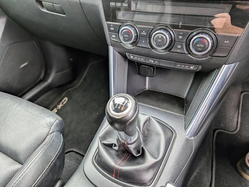 Mazda 2.0 SKYACTIV-G Sport SUV 5dr Petrol Manual Euro 5 (s/s) (165 ps)