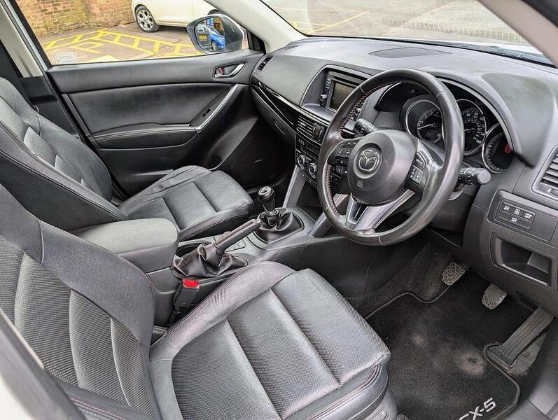 Mazda 2.0 SKYACTIV-G Sport SUV 5dr Petrol Manual Euro 5 (s/s) (165 ps)