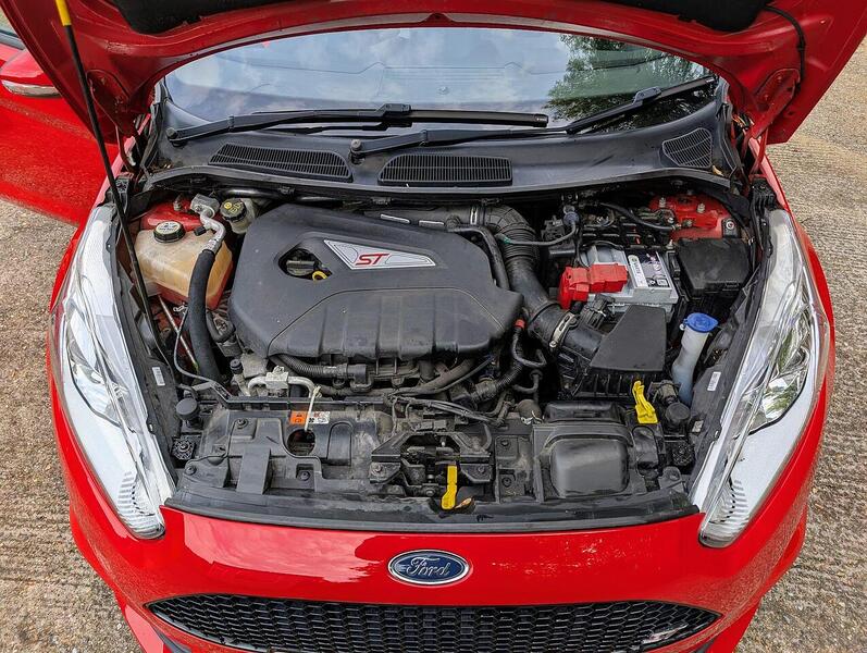 Ford 1.6T EcoBoost ST-1 Hatchback 3dr Petrol Manual Euro 5 (182 ps)