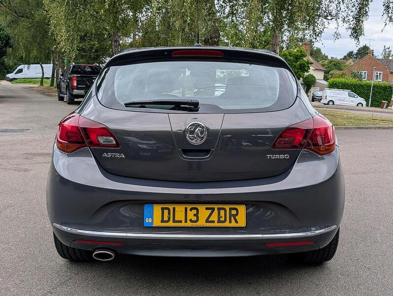 Vauxhall 1.4T 16v SRi Hatchback 5dr Petrol Manual Euro 5 (140 ps)
