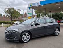 Vauxhall Astra 1.4T 16v SRi 5dr Petrol Manual