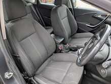 Vauxhall Astra 1.4T 16v SRi 5dr Petrol Manual