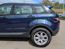 Range Rover Evoque Pure Diesel Manual