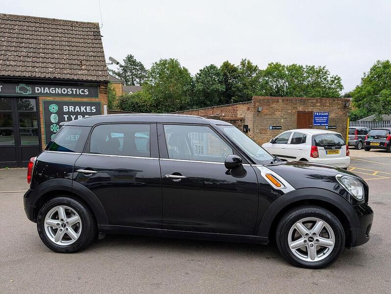 MINI 1.6 One D SUV 5dr Diesel Manual Euro 5 (s/s) (90 ps)