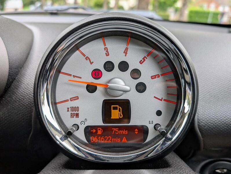 MINI 1.6 One D SUV 5dr Diesel Manual Euro 5 (s/s) (90 ps)