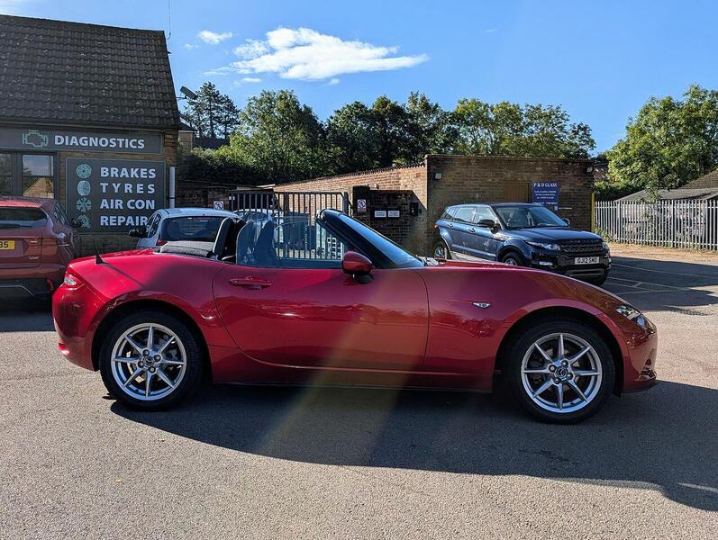 Mazda 1.5 SKYACTIV-G SE Convertible 2dr Petrol Manual Euro 6 (131 ps)