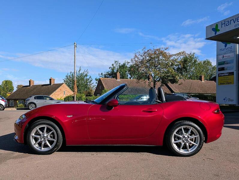 Mazda 1.5 SKYACTIV-G SE Convertible 2dr Petrol Manual Euro 6 (131 ps)