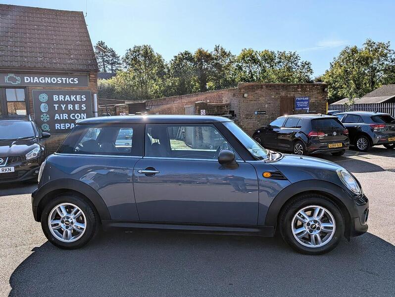 MINI 1.6 One Hatchback 3dr Petrol Manual Euro 5 (98 ps)