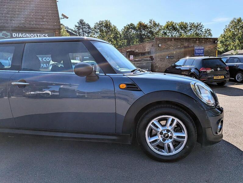 MINI 1.6 One Hatchback 3dr Petrol Manual Euro 5 (98 ps)
