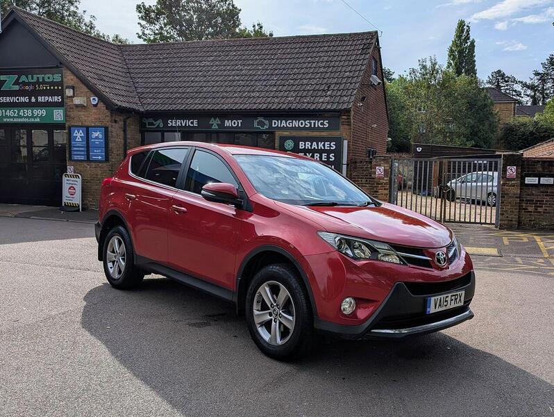 Toyota 2.0 D-4D Business Edition SUV 5dr Diesel Manual 2WD Euro 5 (s/s) (124 ps)