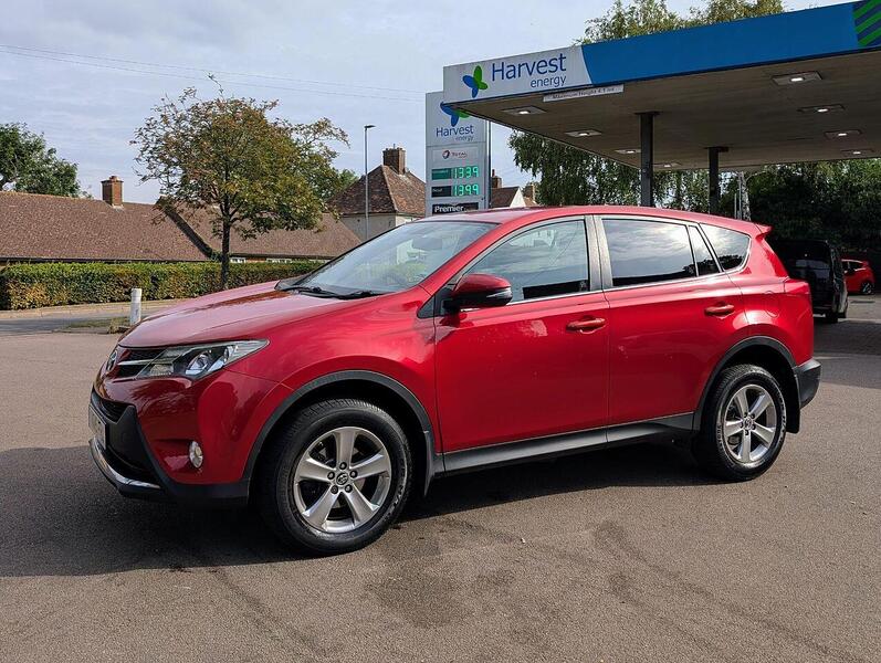 Toyota 2.0 D-4D Business Edition SUV 5dr Diesel Manual 2WD Euro 5 (s/s) (124 ps)