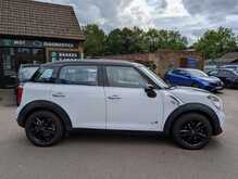 MINI Countryman 1.6 Cooper D SUV 5dr Diesel Manual ALL4 Euro 5 (s/s) (112 ps) 