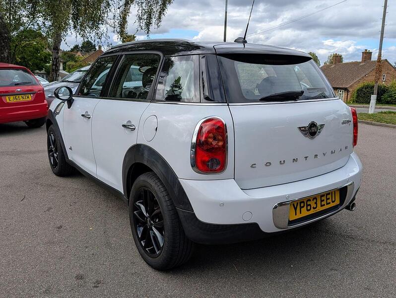 MINI 1.6 Cooper D SUV 5dr Diesel Manual ALL4 Euro 5 (s/s) (112 ps)