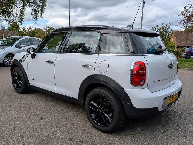 MINI 1.6 Cooper D SUV 5dr Diesel Manual ALL4 Euro 5 (s/s) (112 ps)