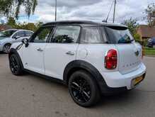 MINI Countryman 1.6 Cooper D SUV 5dr Diesel Manual ALL4 Euro 5 (s/s) (112 ps) 