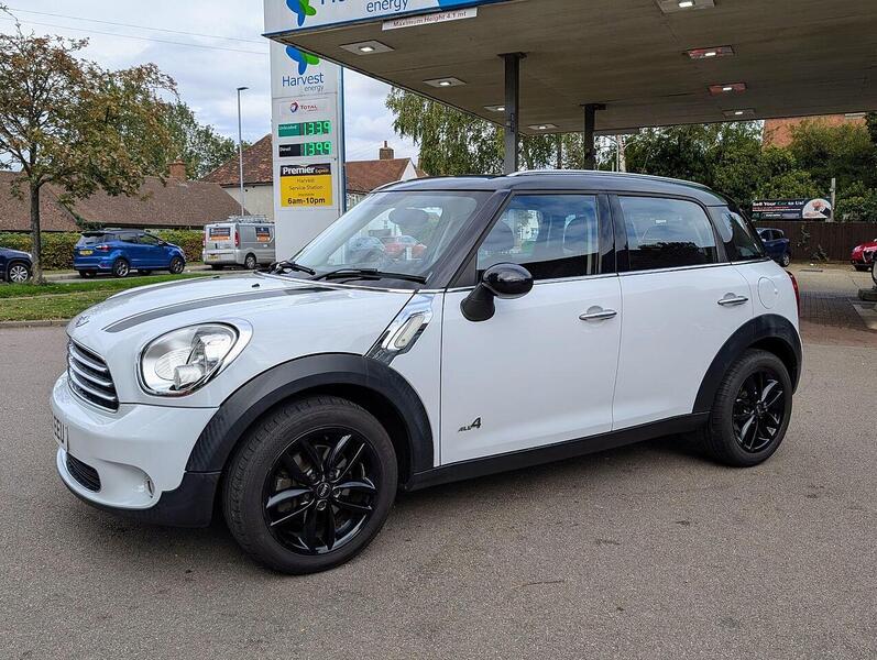 MINI 1.6 Cooper D SUV 5dr Diesel Manual ALL4 Euro 5 (s/s) (112 ps)