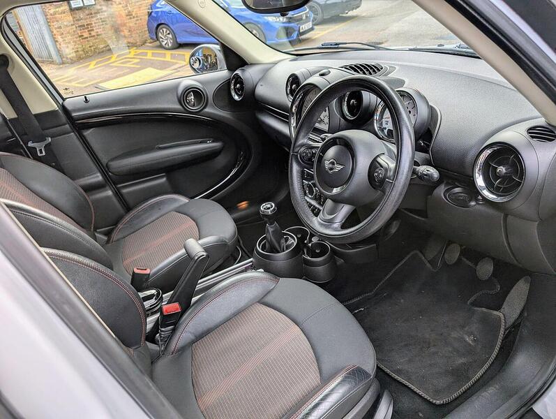 MINI 1.6 Cooper D SUV 5dr Diesel Manual ALL4 Euro 5 (s/s) (112 ps)