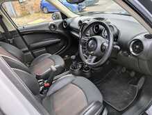 MINI Countryman 1.6 Cooper D SUV 5dr Diesel Manual ALL4 Euro 5 (s/s) (112 ps) 