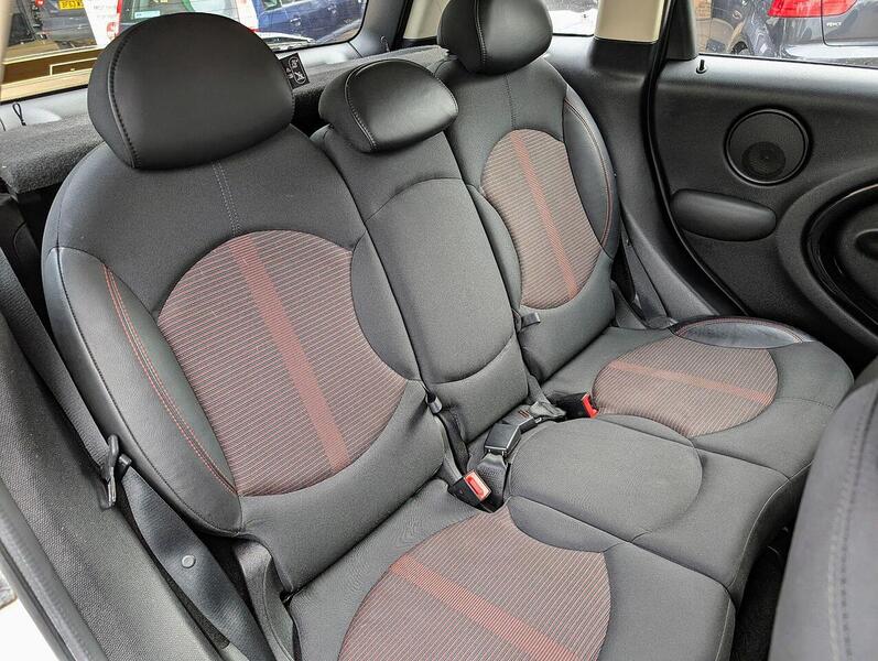 MINI 1.6 Cooper D SUV 5dr Diesel Manual ALL4 Euro 5 (s/s) (112 ps)