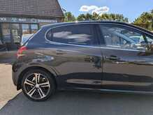 Peugeot 208 1.6 BlueHDi GT Line Hatchback 5dr Diesel Manual