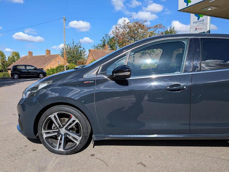 Peugeot 1.6 BlueHDi GT Line Hatchback 5dr Diesel Manual Euro 6 (100 ps)
